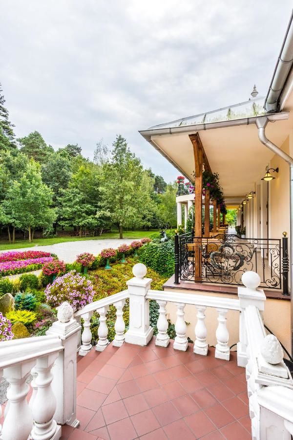 Отель Leśna Perła - Restauracja i Pokoje Hotelowe Rudziniec